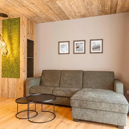 Modern Holiday With 2 Bedrooms In Apartment